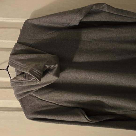 NIKE BOYS GRAY ZIPPERED HOODIE SIZE SMALL - Picture 11 of 14